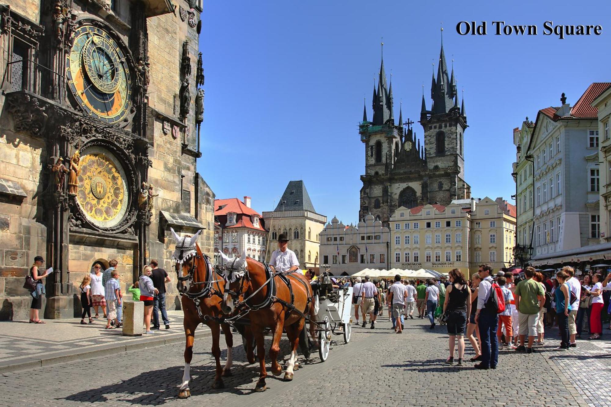 Stylish In Heart Of Zizkov Near Iconic Sites Praga